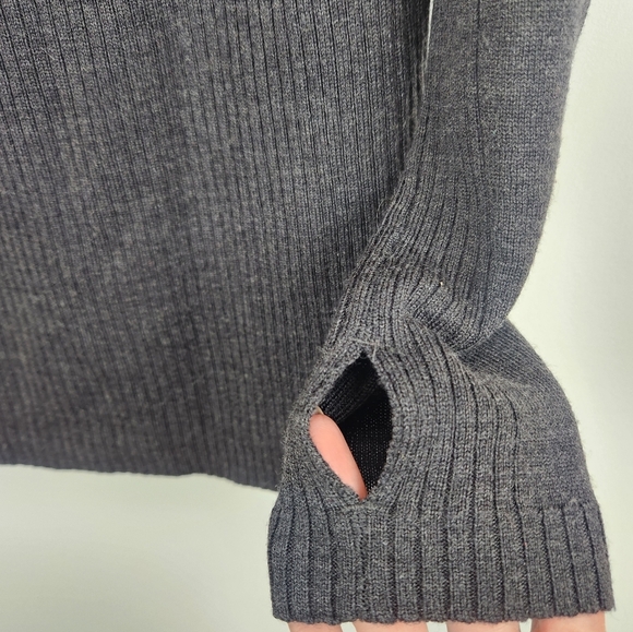 Lululemon Sweat & Savasana Merino Wool Sweater Turtleneck Cowlneck Dark Gray Siz - Picture 5 of 7